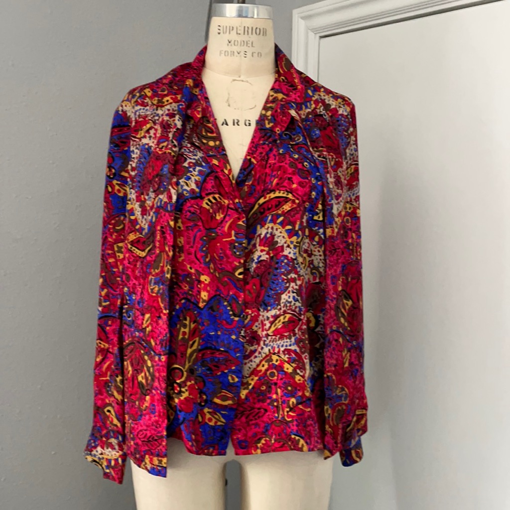Vintage 100 Silk Scarf Printed Front Tie Blouse